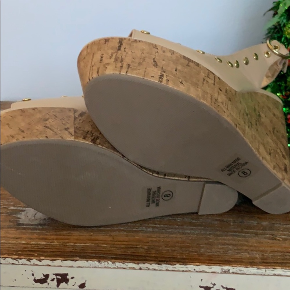 Wedges - Picture 3 of 3